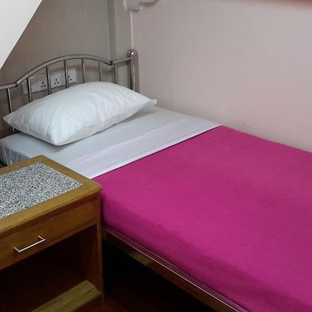 יאנגון Ocean Pearl Inn - 3 חדר תמונה